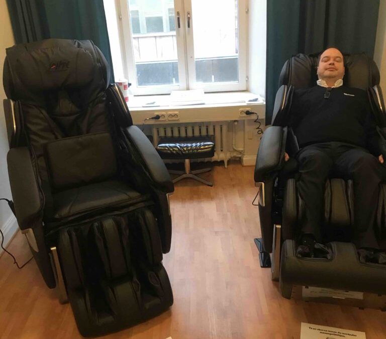 Nya massagefåtöljer till Göteborg Spårvägar